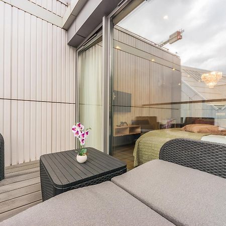 Flatbook - City Center Apartments Granaria With Parking Danzig Zimmer foto